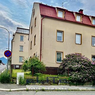 Pronájem bytu 1+1 39 m² Liberec