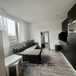 Pronájem bytu 2+kk 36 m² Liberec VI-Rochlice, Soukenická