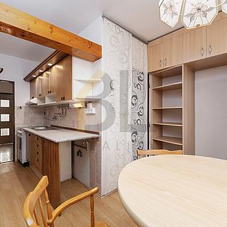 Prodej bytu 3+1 72 m² Slavkov u Brna, Zlatá Hora