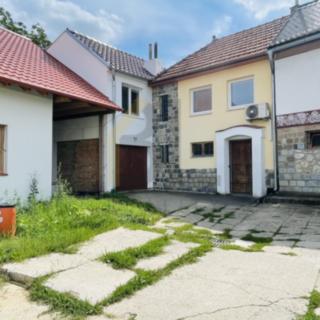 Prodej vinného sklepa 37 m² Dolní Bojanovice, Zemačka