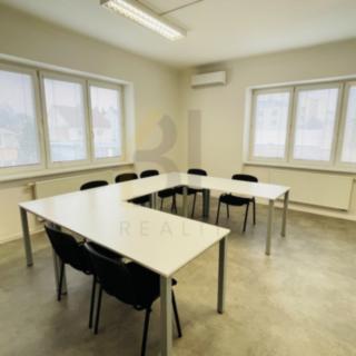 Pronájem kanceláře 24 m² Hodonín, Legionářů
