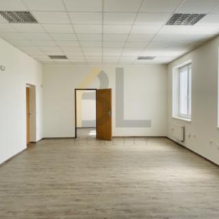 Pronájem kanceláře 75 m² Hodonín, Za Dráhou