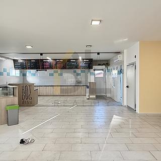 Pronájem obchodu 122 m&sup2; Hodonín