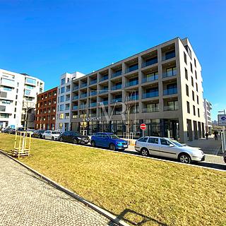 Pronájem bytu 2+kk 62 m² Praha Žižkov, Jana Želivského