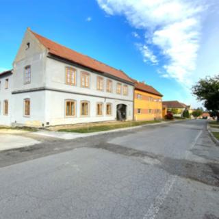 Prodej rodinného domu 258 m² Vraný