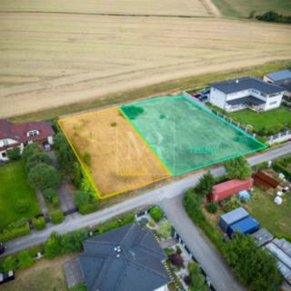 Prodej stavební parcely 1 000 m² Libeř