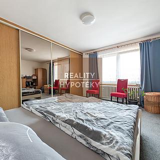 Pronájem bytu 3+1 110 m&sup2; Ivančice