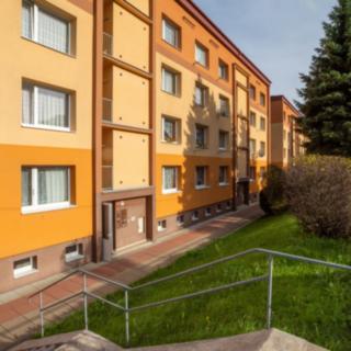 Pronájem bytu 1+1 36 m² Dobkovice
