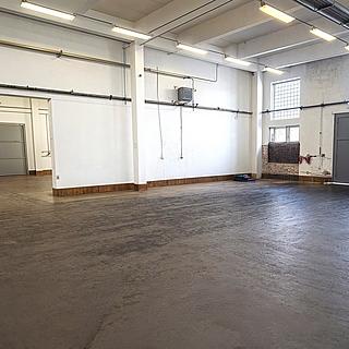 Pronájem obchodu, 2000m&sup2;