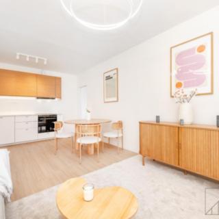 Prodej bytu 4+kk 80 m² Praha Modřany, Urbánkova