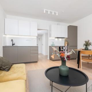 Prodej bytu 4+kk 70 m² Praha Strašnice, Černokostelecká