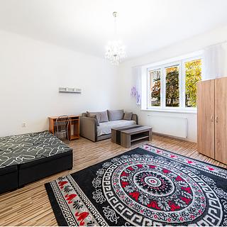 Prodej bytu 1+1 47 m² Ostrava, Jirská