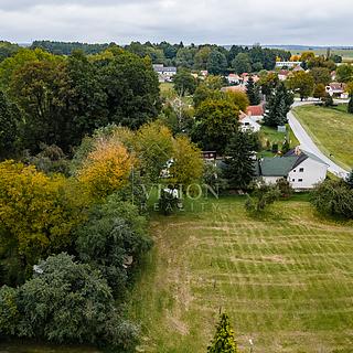 Prodej stavební parcely 402 m² Opařany