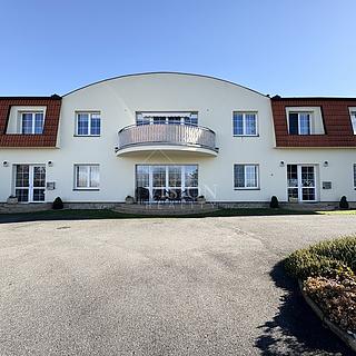 Pronájem bytu 1+kk a garsoniéry 20 m² Zvěrotice