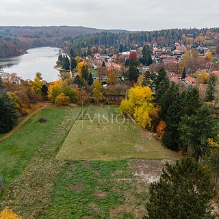 Prodej stavební parcely 2 549 m² Jevany