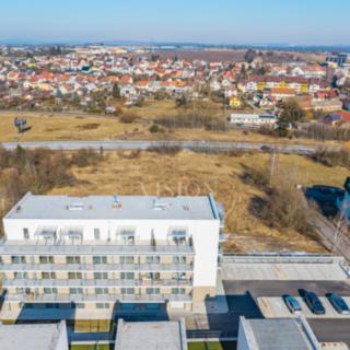 Pronájem bytu 2+kk 50 m² Tábor Měšice, Svážná