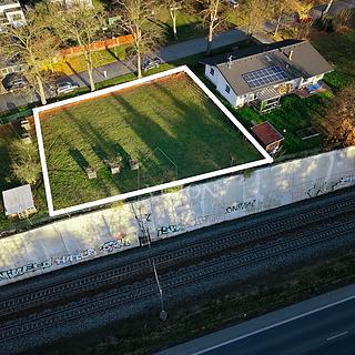 Prodej stavební parcely 813 m² Planá nad Lužnicí