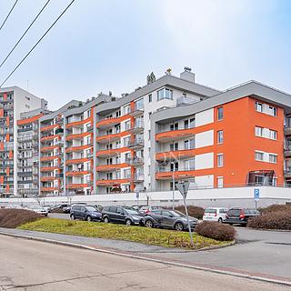 Prodej bytu 3+kk 79 m² Praha Hloubětín, Nademlejnská