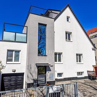 Prodej bytu 3+1 95 m² Tábor, Bezručova