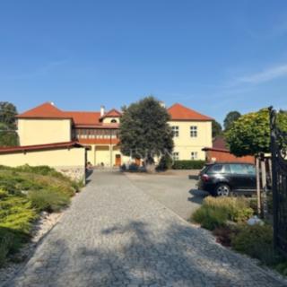 Pronájem bytu 2+kk 40 m² Tábor, Bechyňská