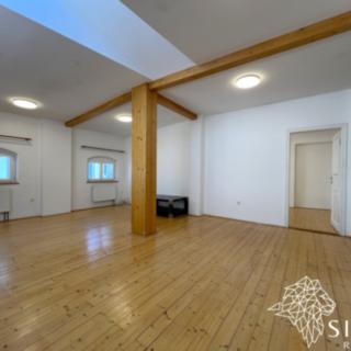 Pronájem bytu 2+1 63 m² Frýdek-Místek Frýdek, Radniční