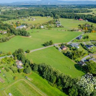 Prodej stavební parcely 58518 m² Hnojník