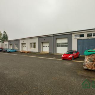 Prodej výrobního objektu 1100 m² Strašice