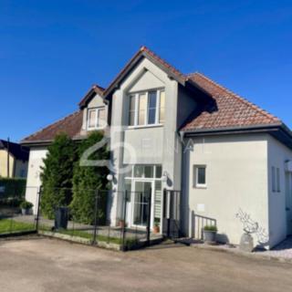 Pronájem bytu 3+1 87 m² Katusice, Mladoboleslavská