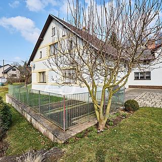 Prodej rodinného domu 138 m&sup2; Libňatov