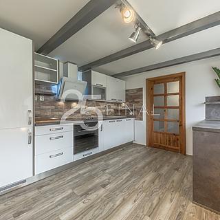 Prodej bytu 3+1 142 m² Bakov nad Jizerou Zvířetice