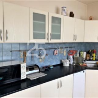 Pronájem bytu 2+1 68 m² Úpice, Národní
