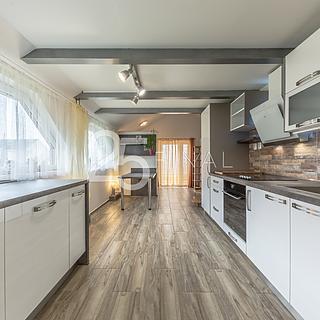 Prodej bytu 3+1 142 m&sup2; Bakov nad Jizerou
