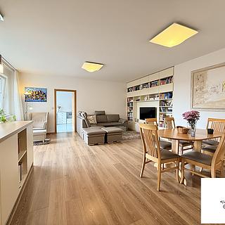 Pronájem bytu 4+kk 123 m&sup2; Praha