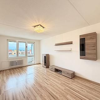 Pronájem bytu 3+1 71 m&sup2; České Budějovice
