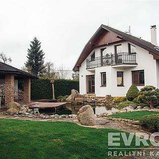 Prodej rodinného domu 226 m&sup2; Pardubice