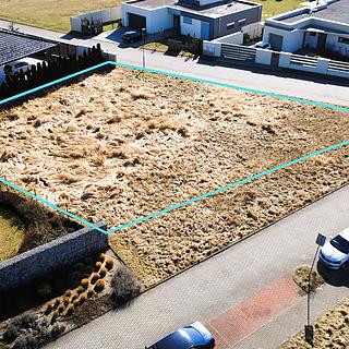 Prodej stavební parcely 809 m&sup2; Borek