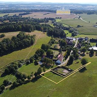 Prodej stavební parcely 1 100 m² Přeštěnice