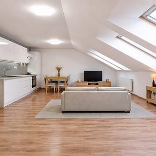 Prodej bytu 1+kk a garsoniéry 40 m² Tábor, Jeronýmova