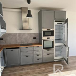 Pronájem bytu 3+kk 77 m² Praha