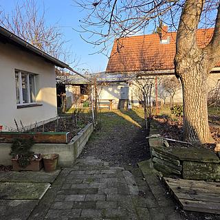 Prodej rodinného domu 85 m&sup2; Mšené-lázně