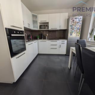 Prodej bytu 2+1 59 m² Slaný