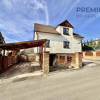 Prodej bytu 3+1 70 m² Žitenice, U hřiště