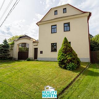 Prodej rodinného domu 386 m² Kanina