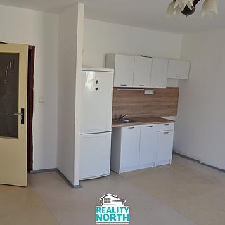 Pronájem bytu 1+kk a garsoniéry 31 m² Ústí nad Labem Bukov, Dukelských hrdinů