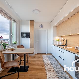 Pronájem bytu 3+kk 62 m² Znojmo Přímětice, Krylova