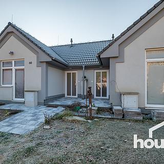 Prodej bytu 2+kk 49 m² Morašice