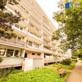 Prodej bytu 3+1 70 m² Teplice Trnovany, Trnovanská