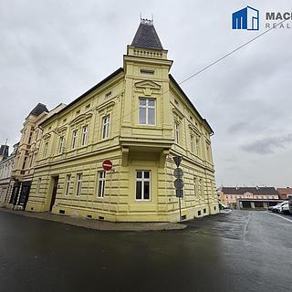 Pronájem bytu 3+kk 80 m² Duchcov, Míru