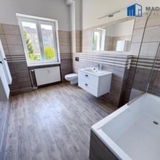 Pronájem bytu 3+kk 77 m² Teplice Trnovany, Zemská