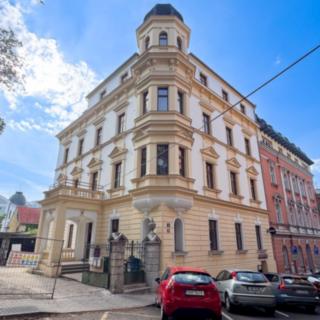 Pronájem bytu 2+1 66 m² Ústí nad Labem -centrum, Horova